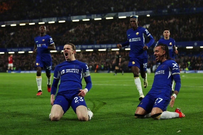 惊天逆转！曼联连追三球实现绝地反击，增加很多但是.